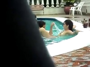 Spanish couple fucking in public swimming pool