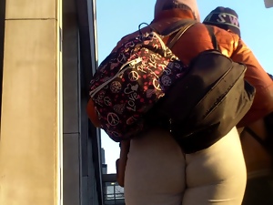 Bag Lady VPL Booty Butt Ass