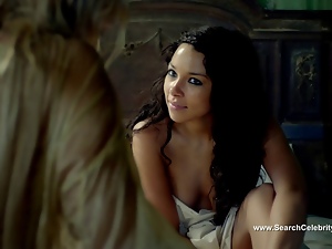 Jessica Parker Kennedy and Hannah New - Black Sails S01E02