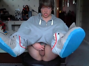 Cute Slippers Boy Jakey Hot Gay Porn Ass and Cock