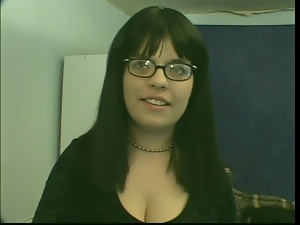 Nerdy Goth Teryn Gets Chubby Cunt Fucked