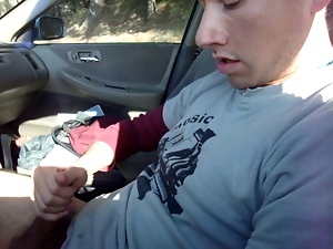 Young Stud Cums in Car