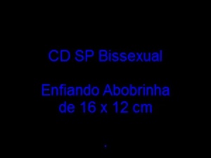 Brazilian man fucking with zucchini (1) cdspbissexual