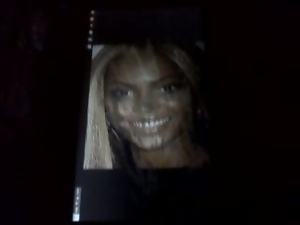 Tribute MONSTER facial Beyonce