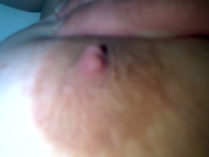 Nikkilee havin an orgasm
